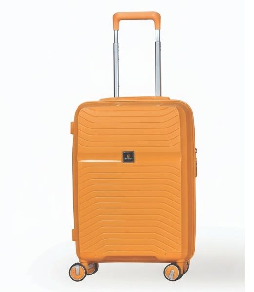 Een compacte oranje Daisy handbagagekoffer maat S op een witte achtergrond. Deze hardcase van polypropyleen heeft een golvend design, een uitgeschoven aluminium trekstang, een TSA-cijferslot en vier dubbele, stille zwenkwielen.